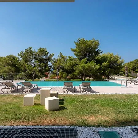 Bel Etage Luxury Seaview Dalma Апартаменты *